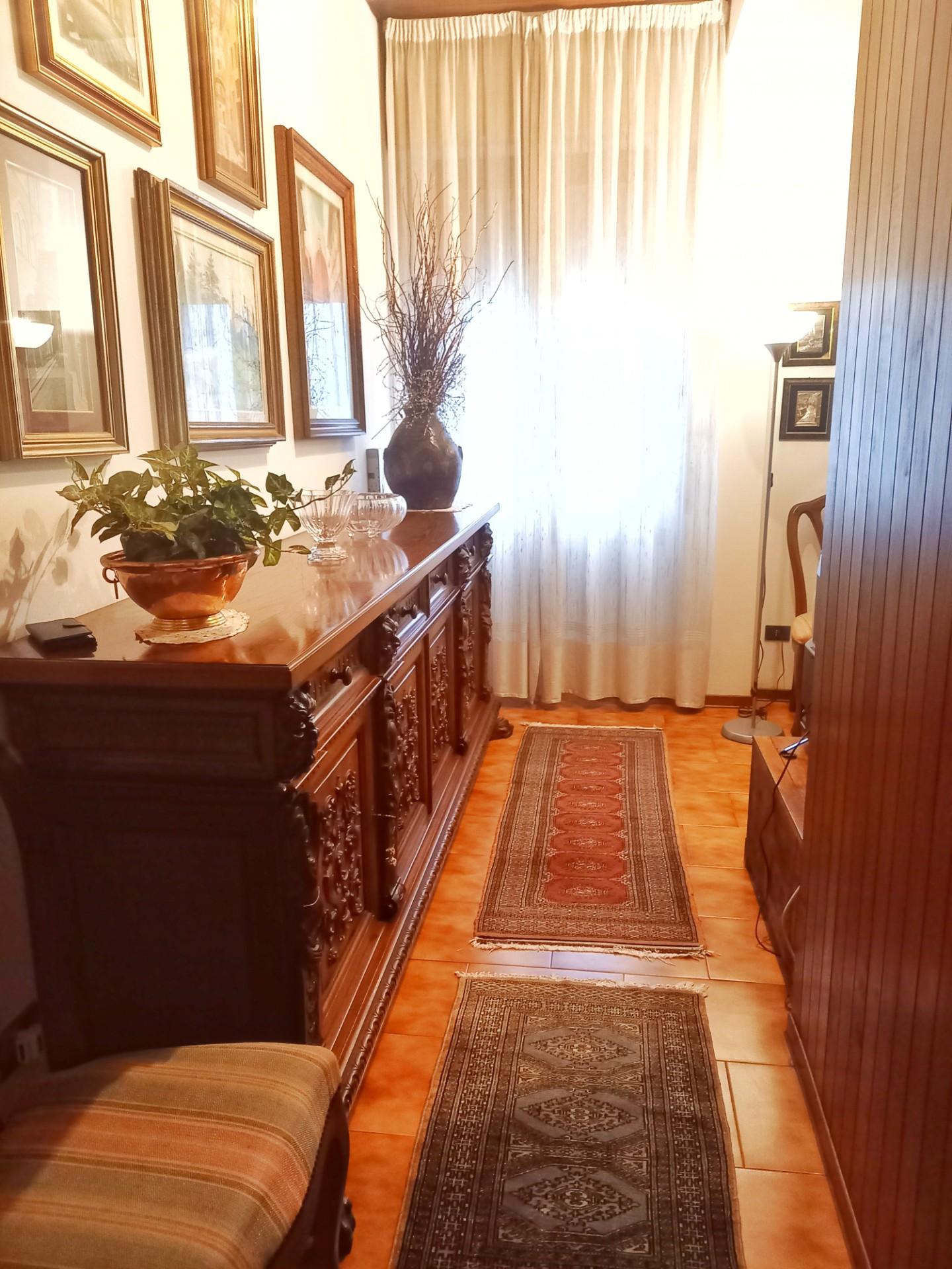 Immagine 8 di Appartamento in vendita  a Castelfiorentino