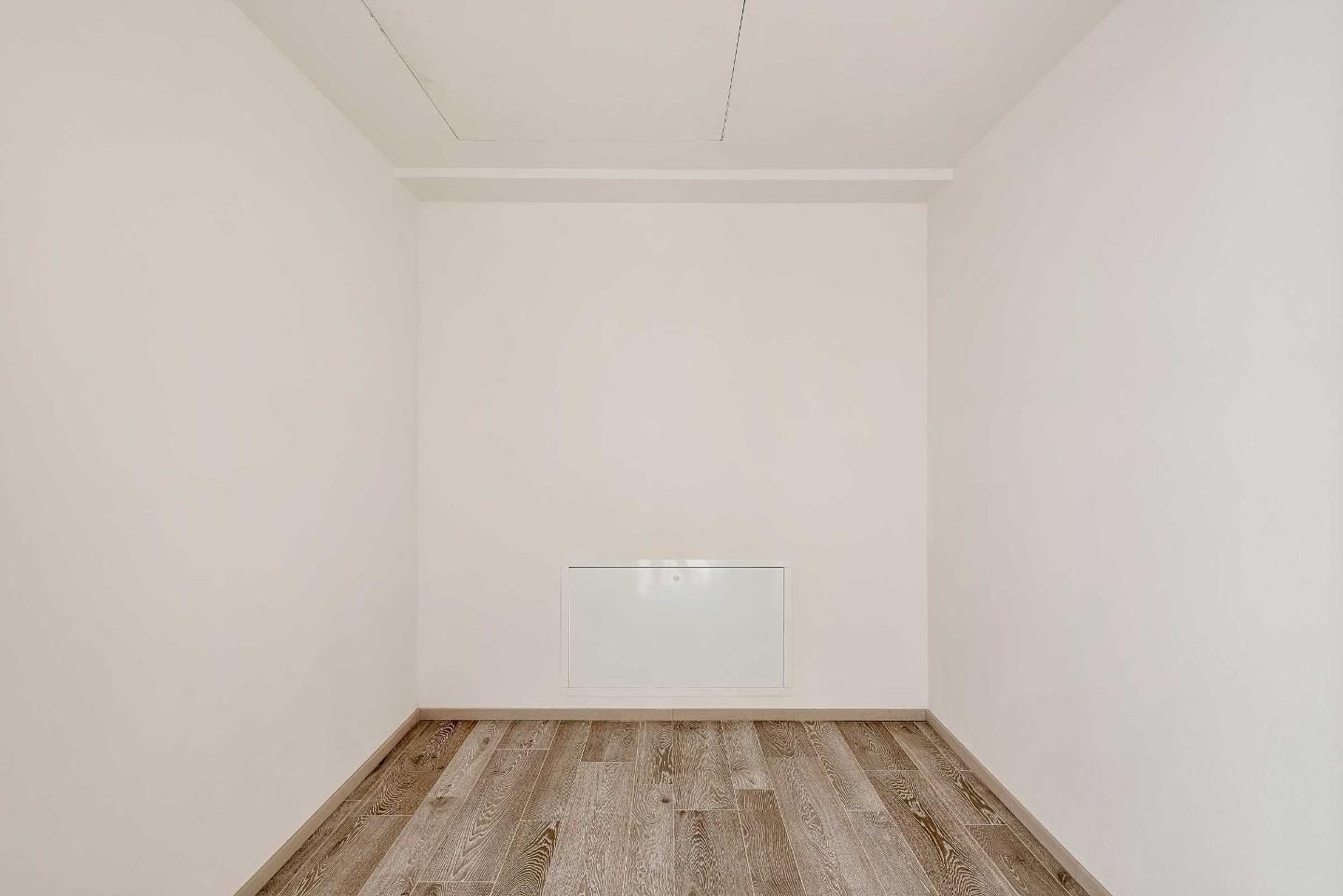 Immagine 25 di Mansarda in vendita  a Massa