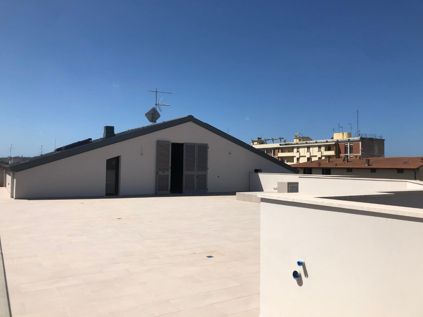 Immagine 13 di Mansarda in vendita  a Empoli