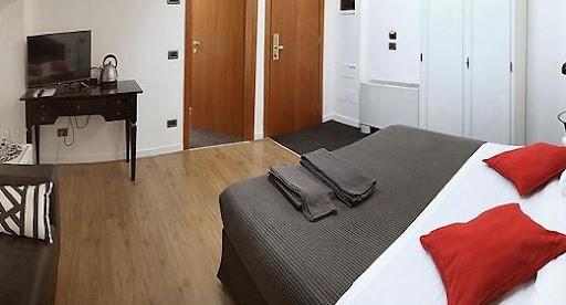 Immagine 9 di Albergo/B&B/Residence in vendita  a Montecatini Terme