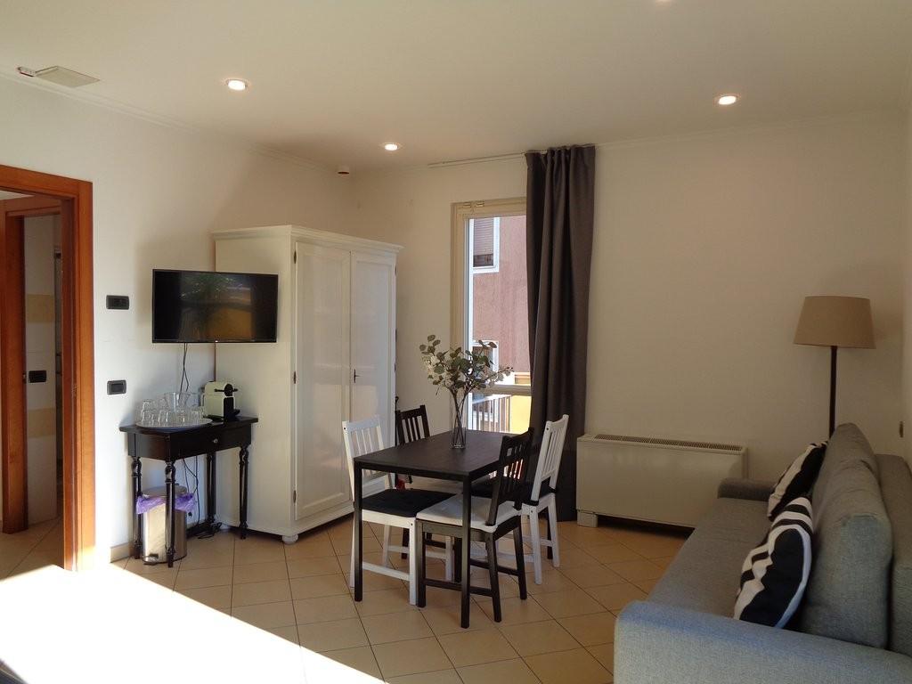 Immagine 4 di Albergo/B&B/Residence in vendita  a Montecatini Terme