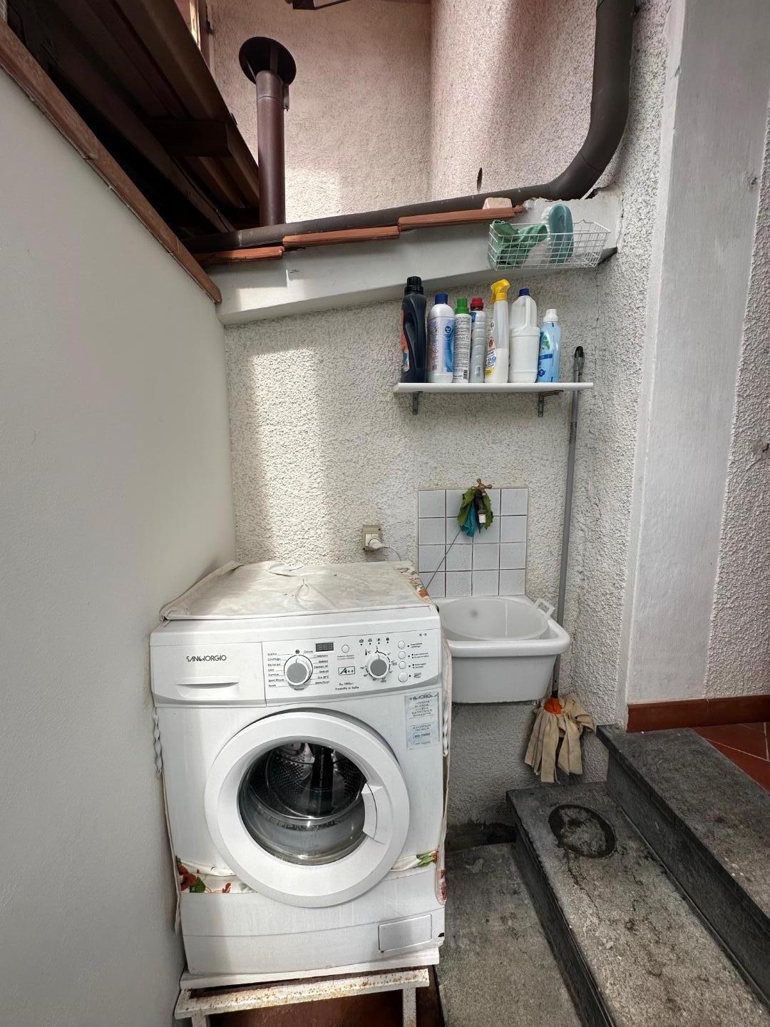 Immagine 10 di Casa indipendente in affitto  a Forte Dei Marmi