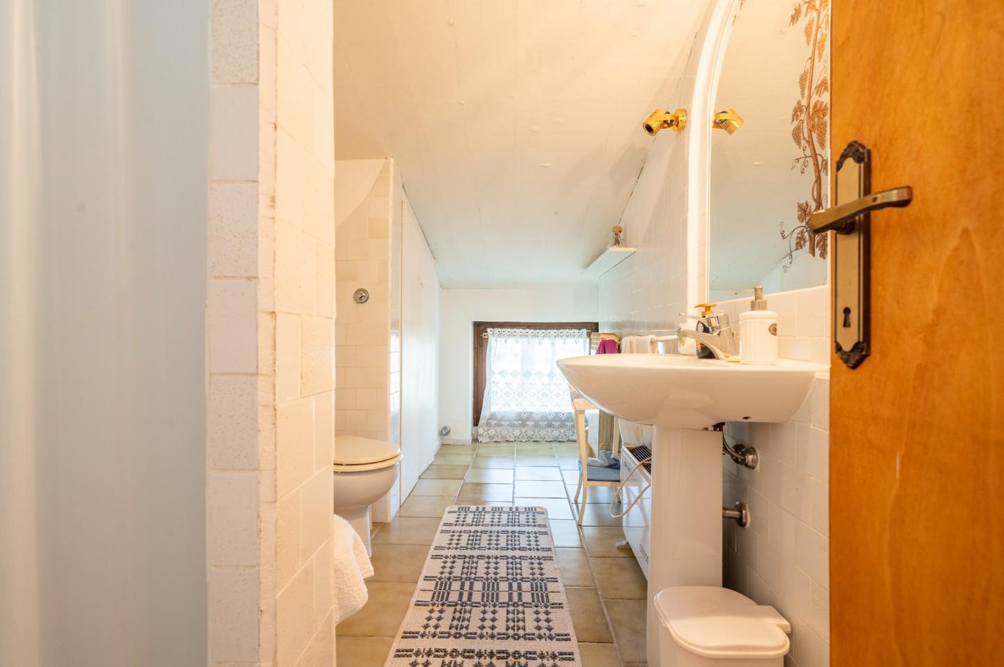 Immagine 48 di Villa in vendita  a Bientina