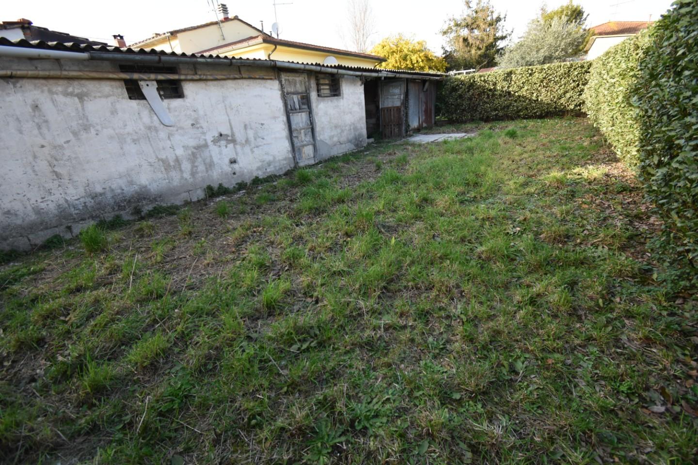 Immagine 23 di Casa indipendente in vendita  a San Giuliano Terme