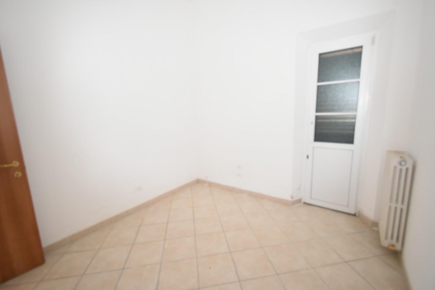 Immagine 17 di Casa indipendente in vendita  a San Giuliano Terme