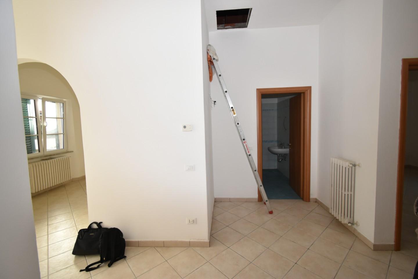 Immagine 18 di Casa indipendente in vendita  a San Giuliano Terme