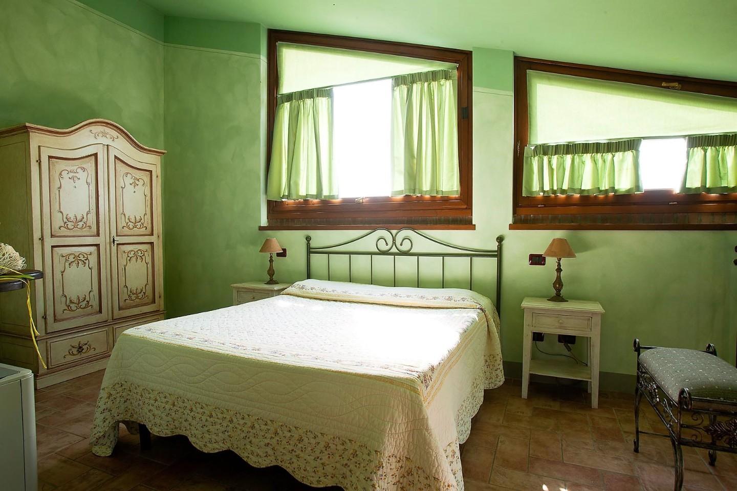 Immagine 4 di Casa colonica in vendita  a Cerreto Guidi