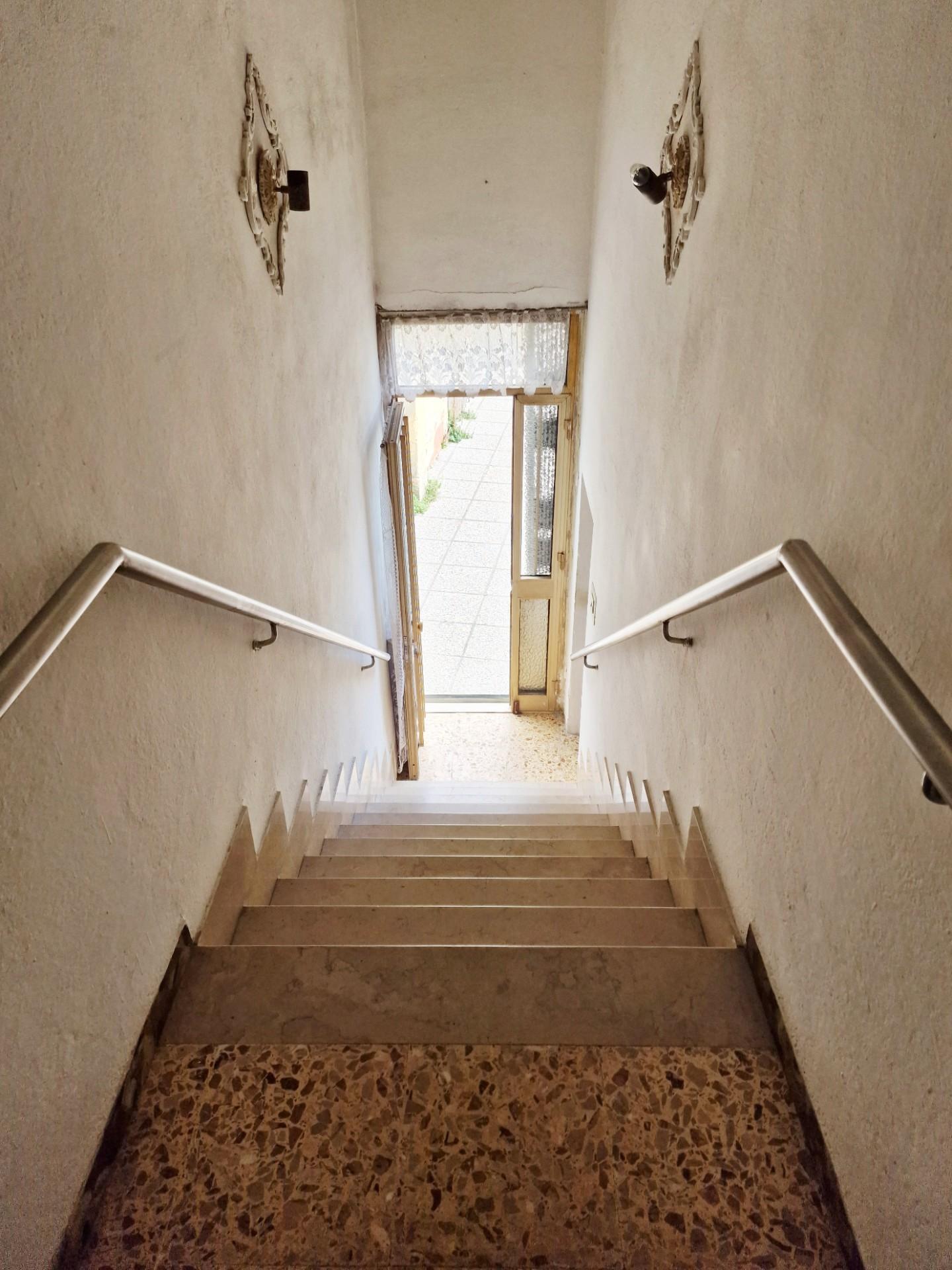 Immagine 13 di Casa indipendente in vendita  a Pisa