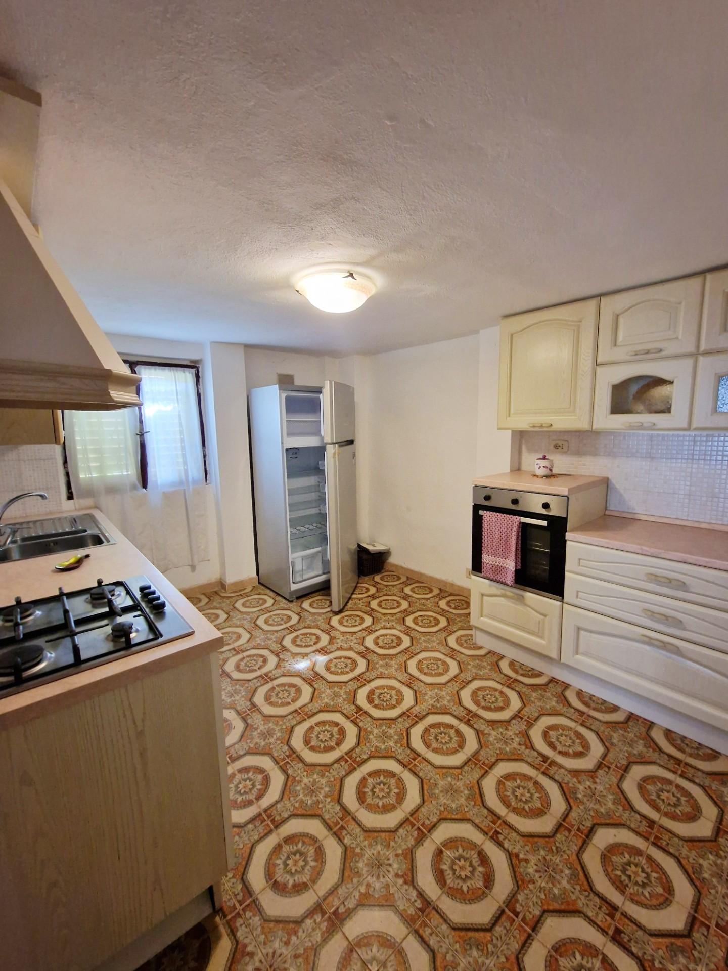 Immagine 11 di Casa indipendente in vendita  a Pisa