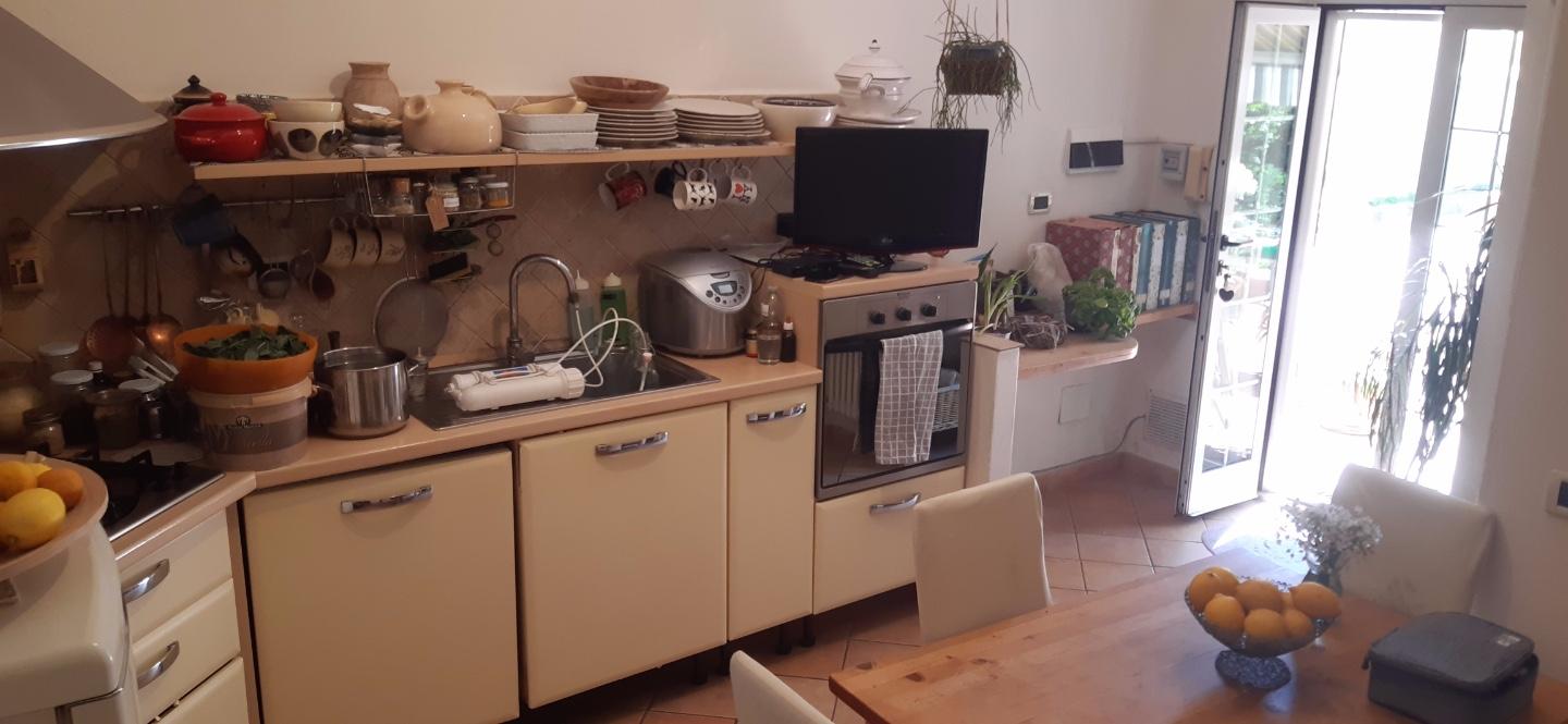 Immagine 2 di Terratetto in vendita  a Pisa