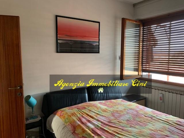 Immagine 17 di Appartamento in vendita  a Livorno