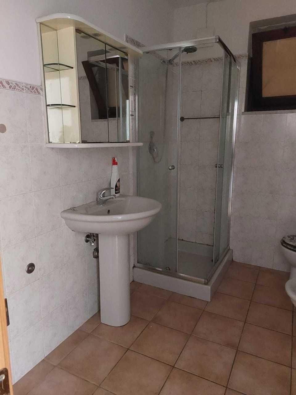 Immagine 6 di Villa in vendita  a Sarzana