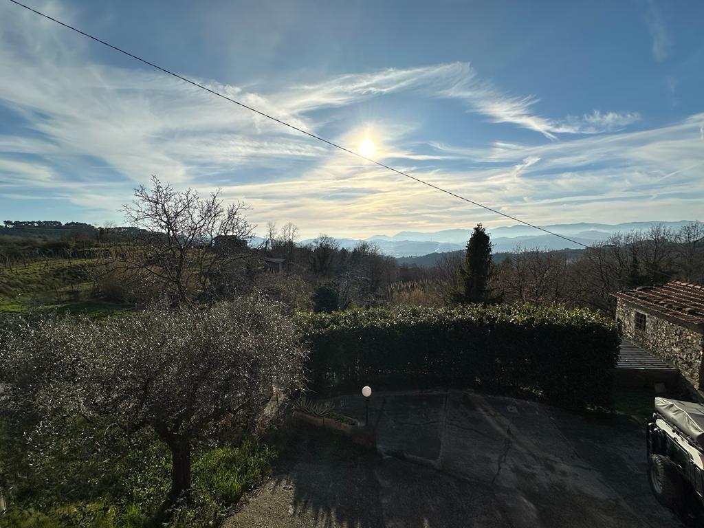 Immagine 60 di Villa in vendita  a Sarzana