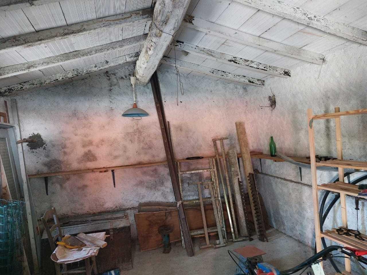 Immagine 16 di Villa in vendita  a Sarzana