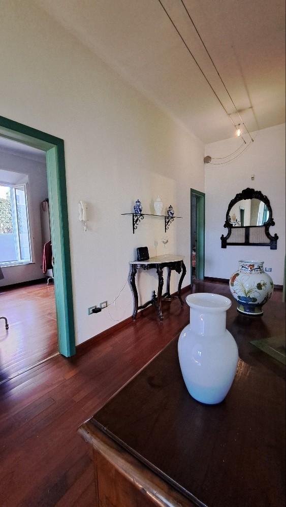 Immagine 23 di Villa in vendita  a Pisa