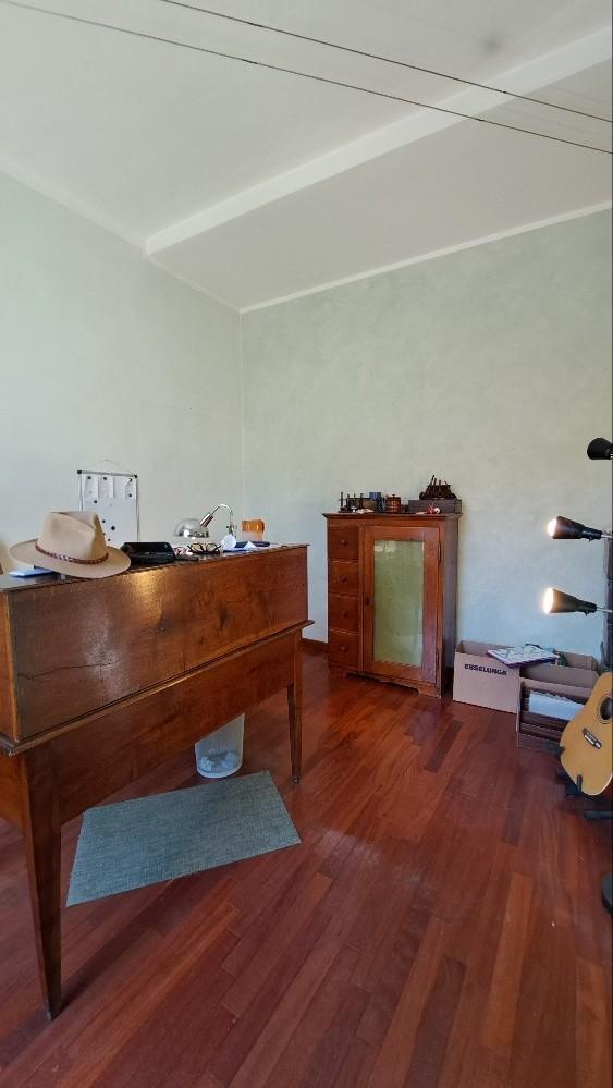 Immagine 24 di Villa in vendita  a Pisa