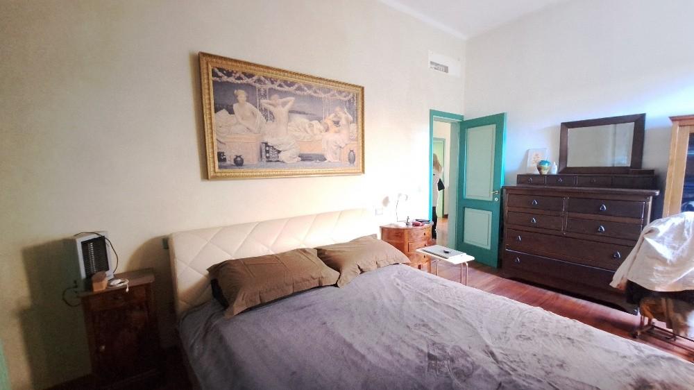 Immagine 30 di Villa in vendita  a Pisa