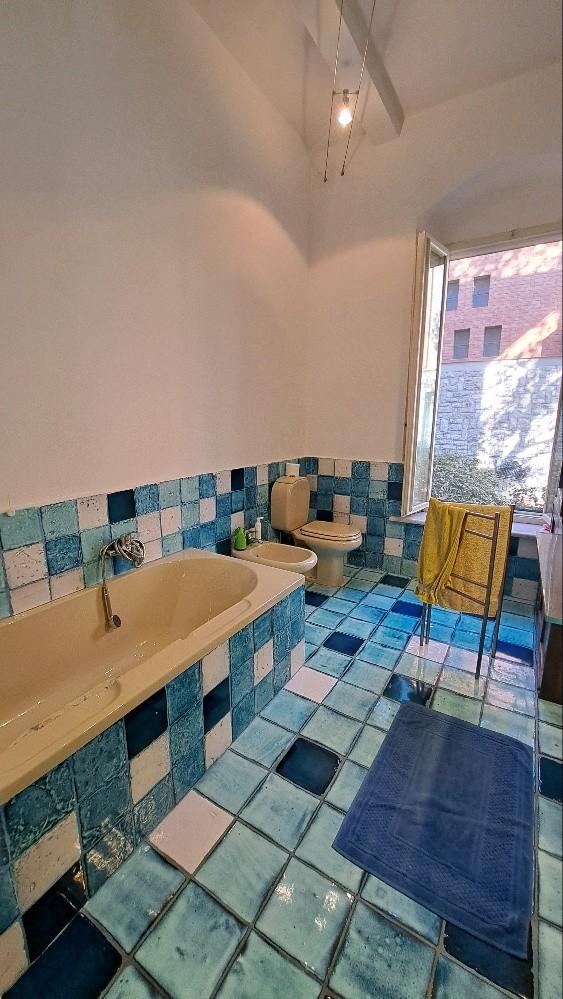 Immagine 34 di Villa in vendita  a Pisa