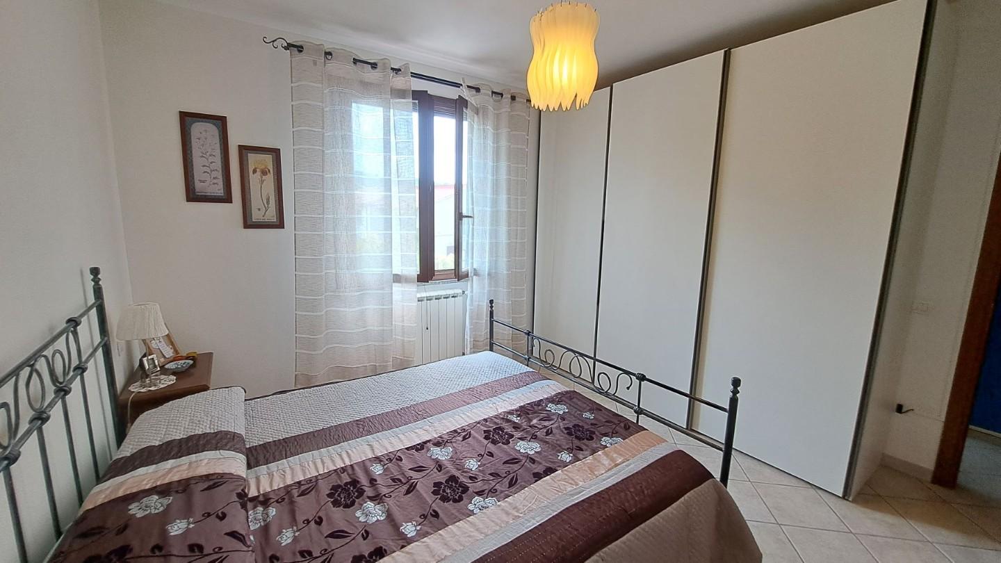 Immagine 11 di Appartamento in vendita  a Castellina Marittima