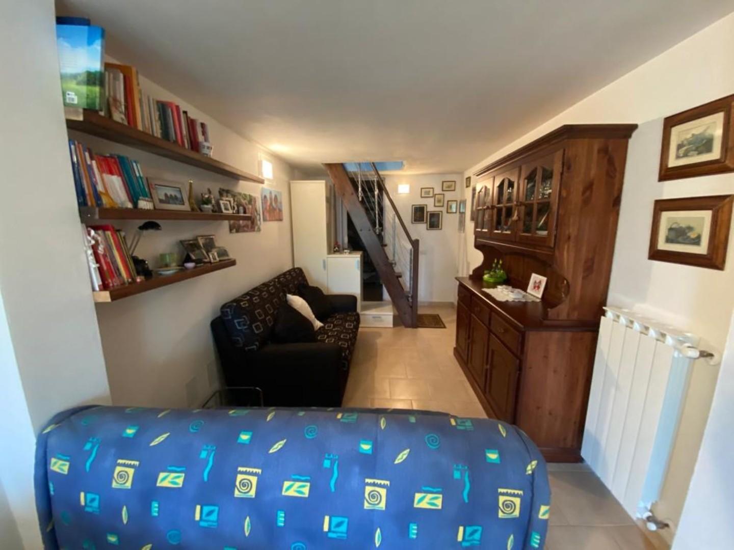 Immagine 16 di Appartamento in vendita  a Castellina Marittima