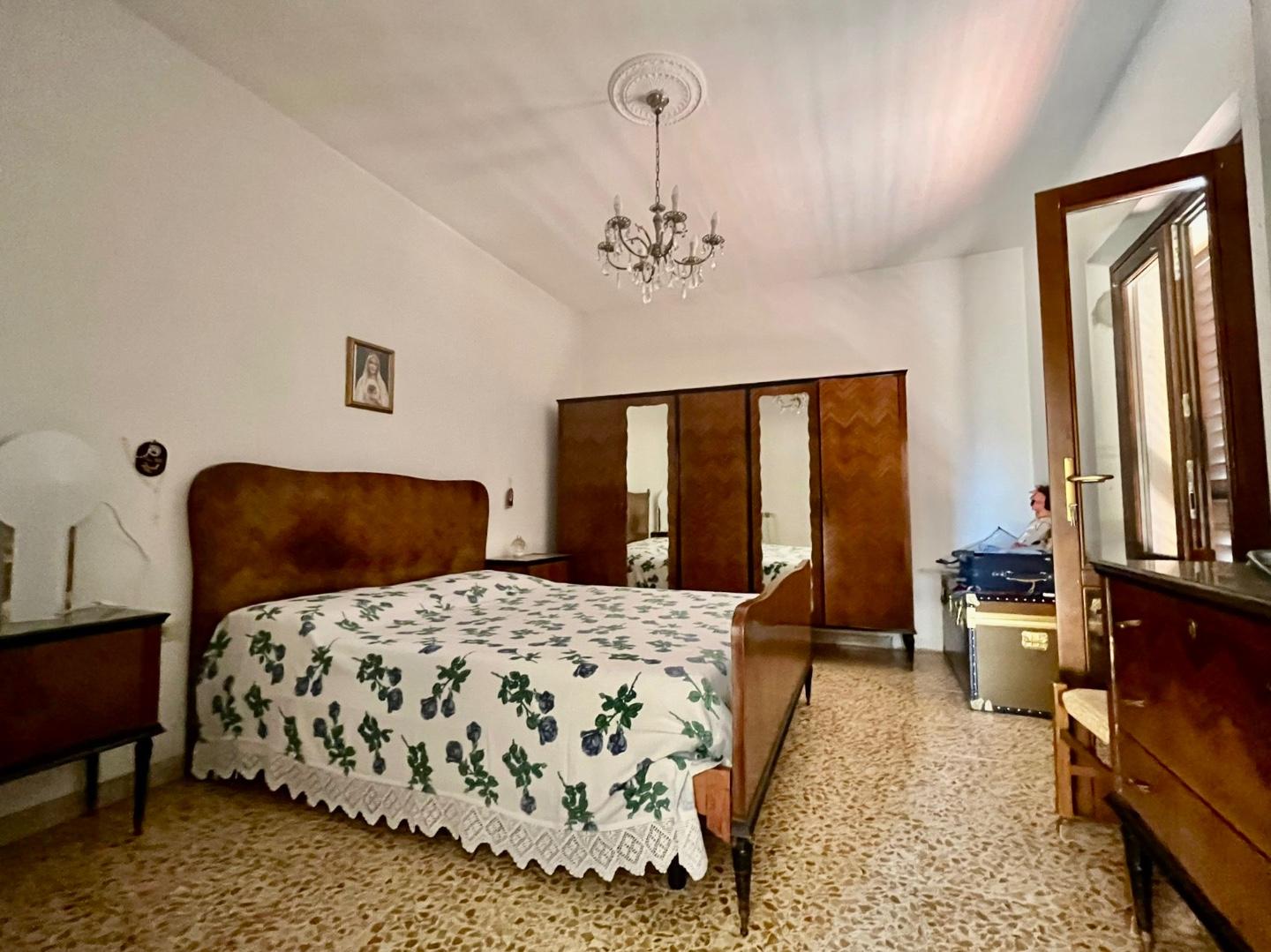 Immagine 13 di Casa indipendente in vendita  a Peccioli