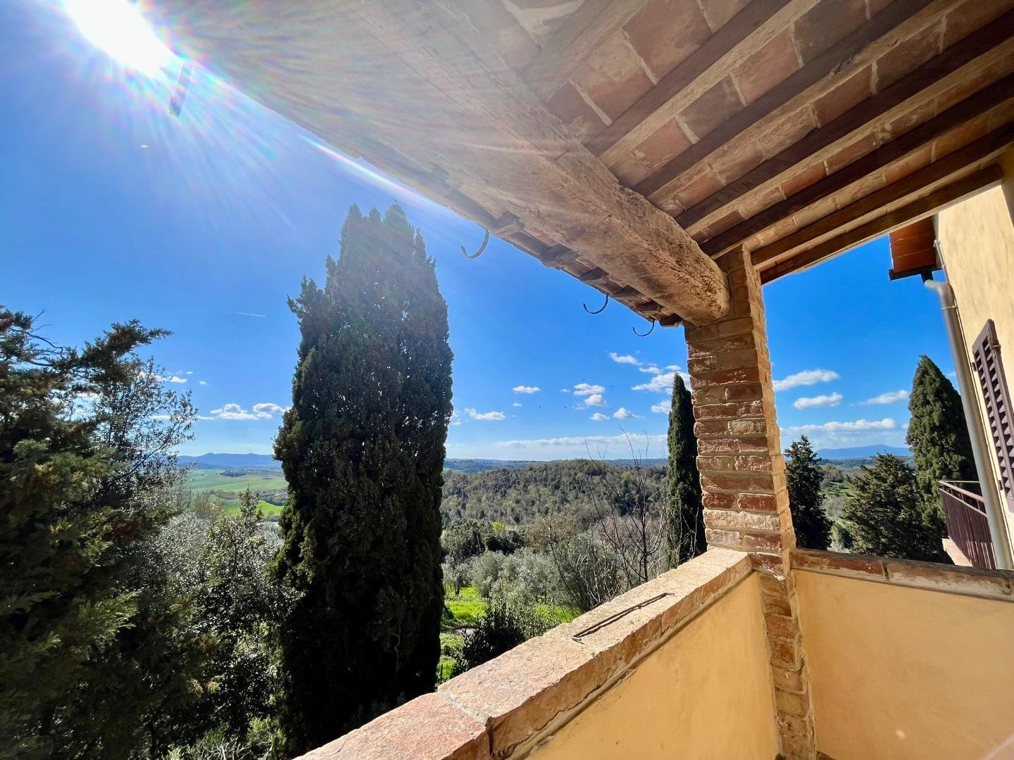 Immagine 10 di Casa indipendente in vendita  a Peccioli