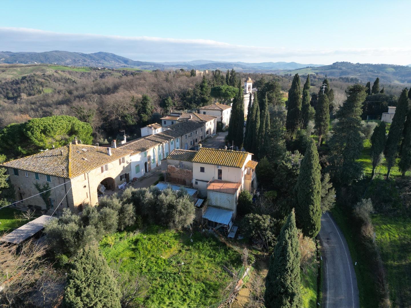 Immagine 25 di Casa indipendente in vendita  a Peccioli