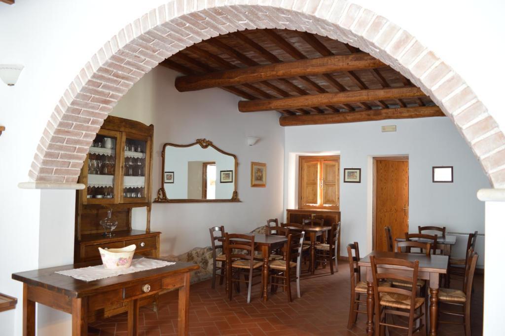 Immagine 9 di Rustico / casale in vendita  a Manciano