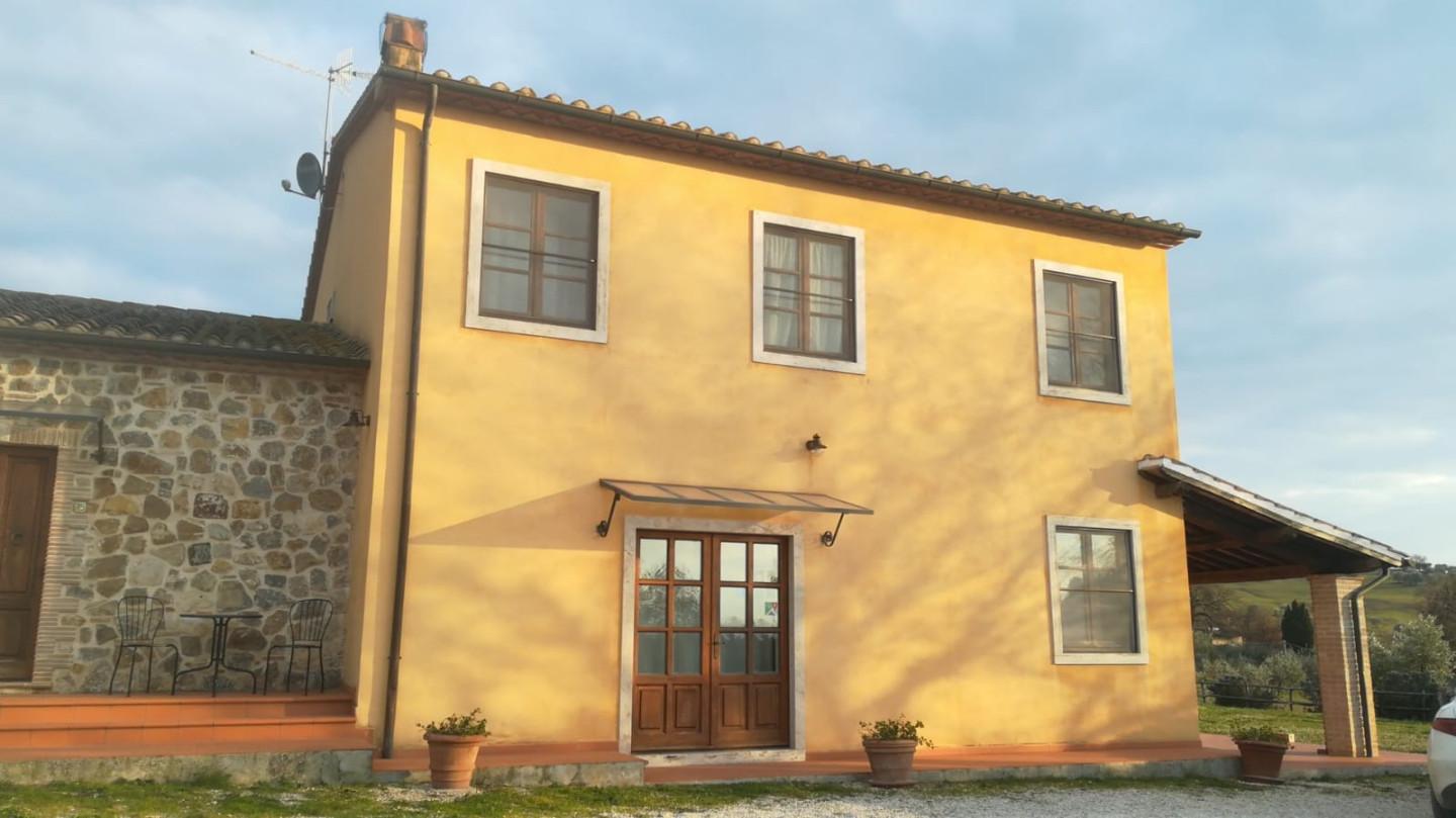 Immagine 5 di Rustico / casale in vendita  a Manciano