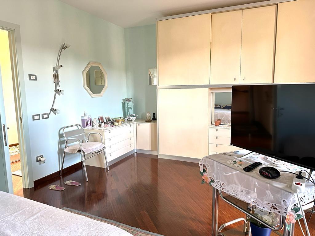 Immagine 14 di Villa in vendita  a Cerreto Guidi