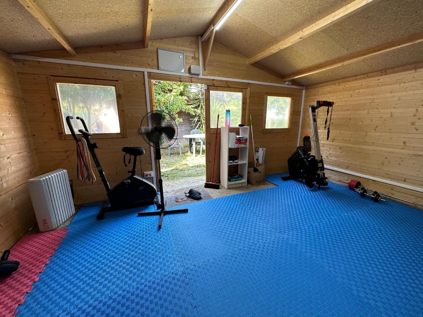 Immagine 27 di Terratetto in vendita  a Pisa