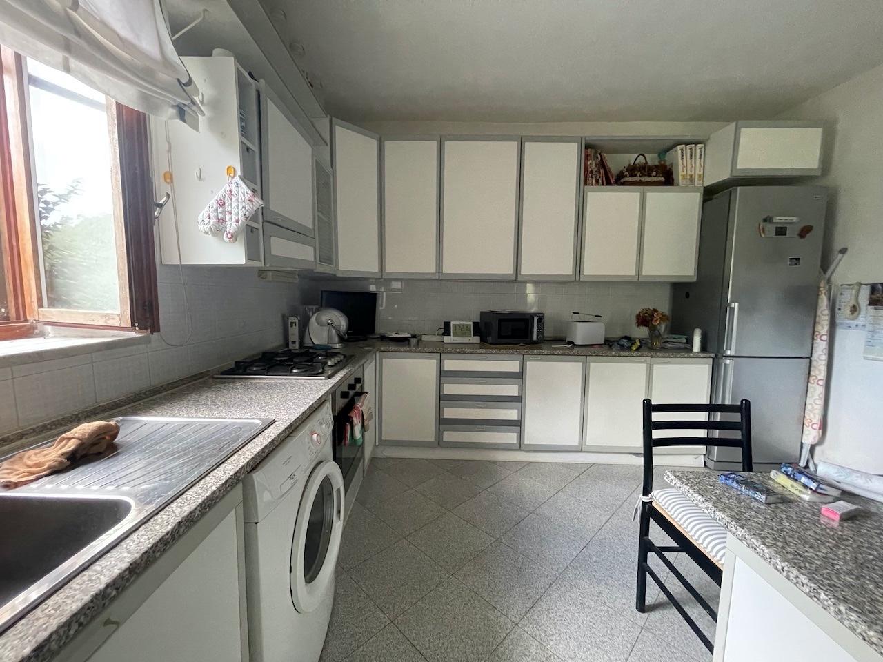 Immagine 16 di Casa indipendente in vendita  a La Spezia