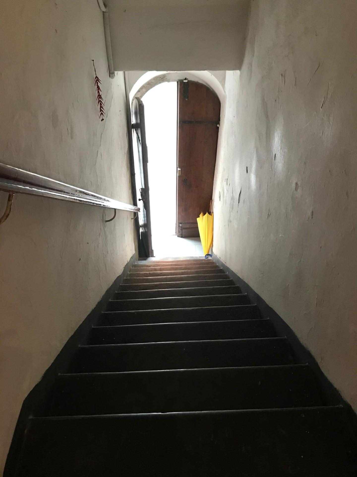 Immagine 2 di Appartamento in vendita  a Peccioli