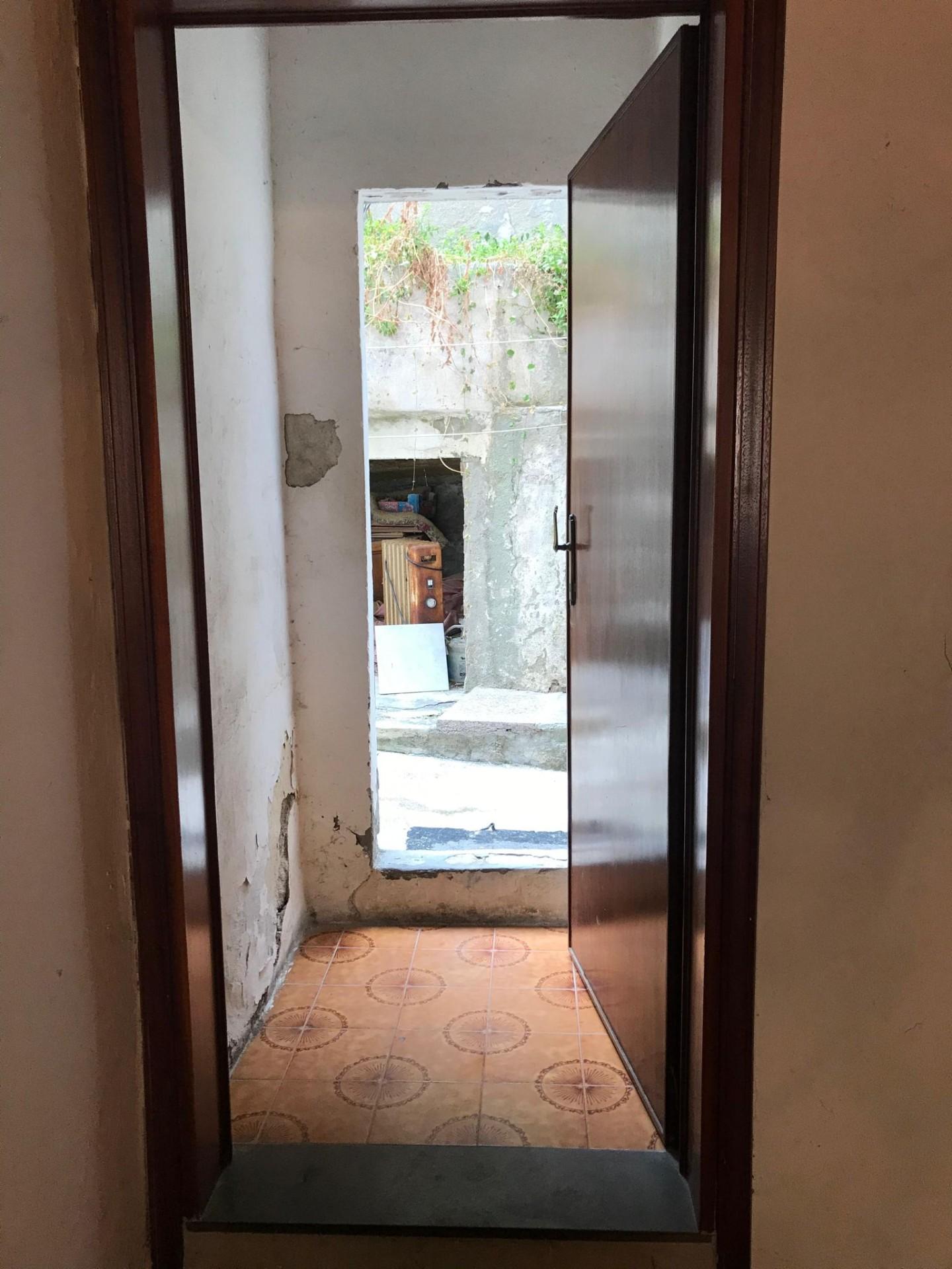 Immagine 3 di Appartamento in vendita  a Peccioli