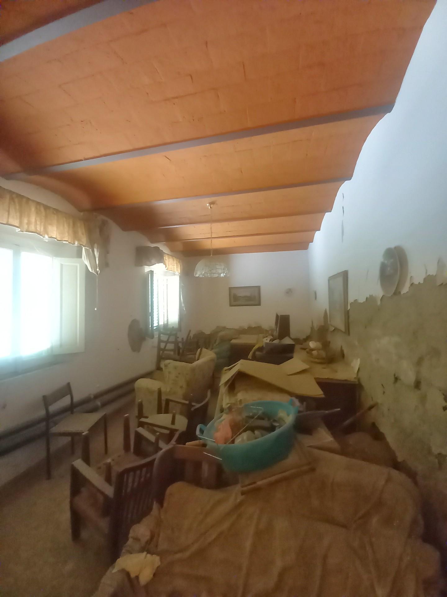 Immagine 8 di Casa colonica in vendita  a Montaione