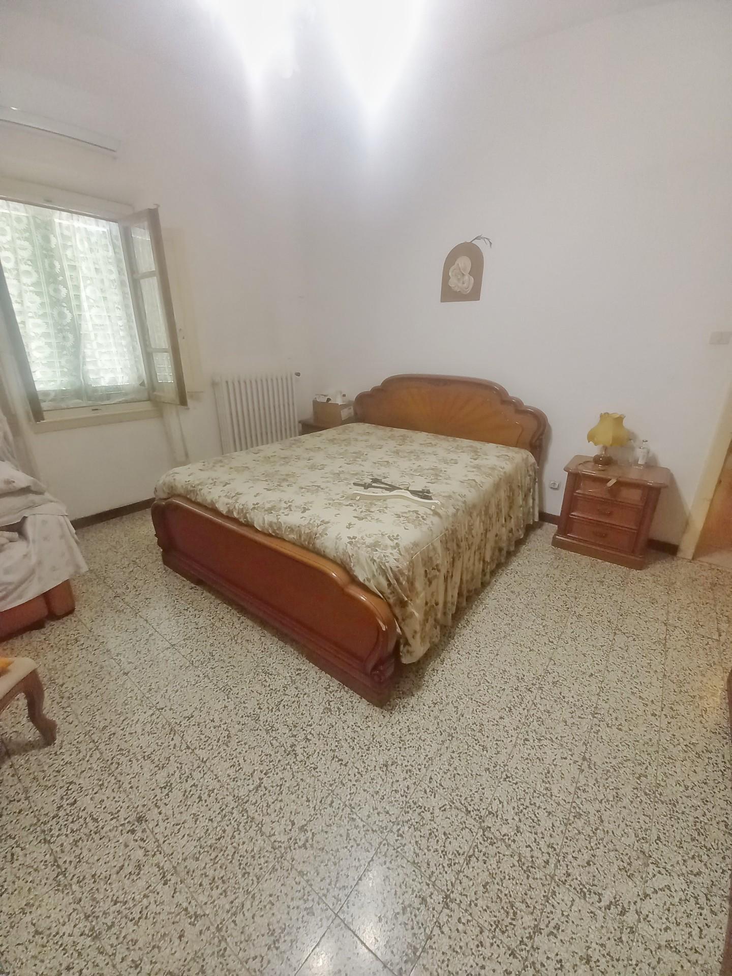 Immagine 14 di Casa colonica in vendita  a Montaione
