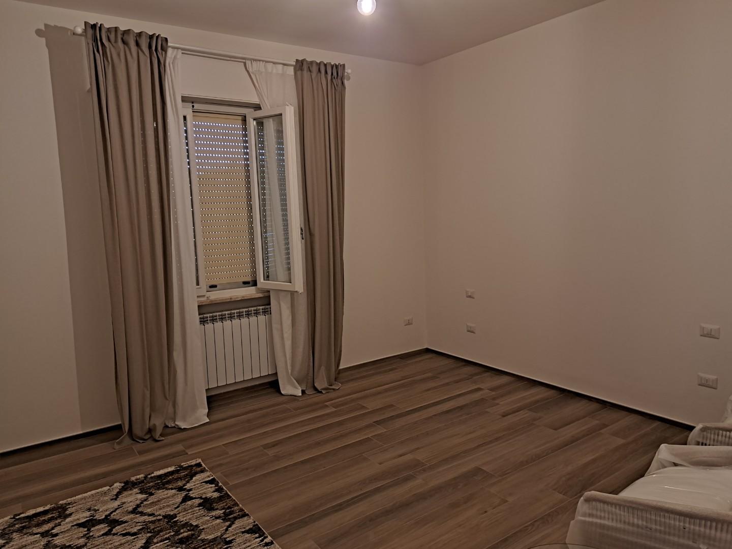 Immagine 3 di Appartamento in affitto  a Fucecchio