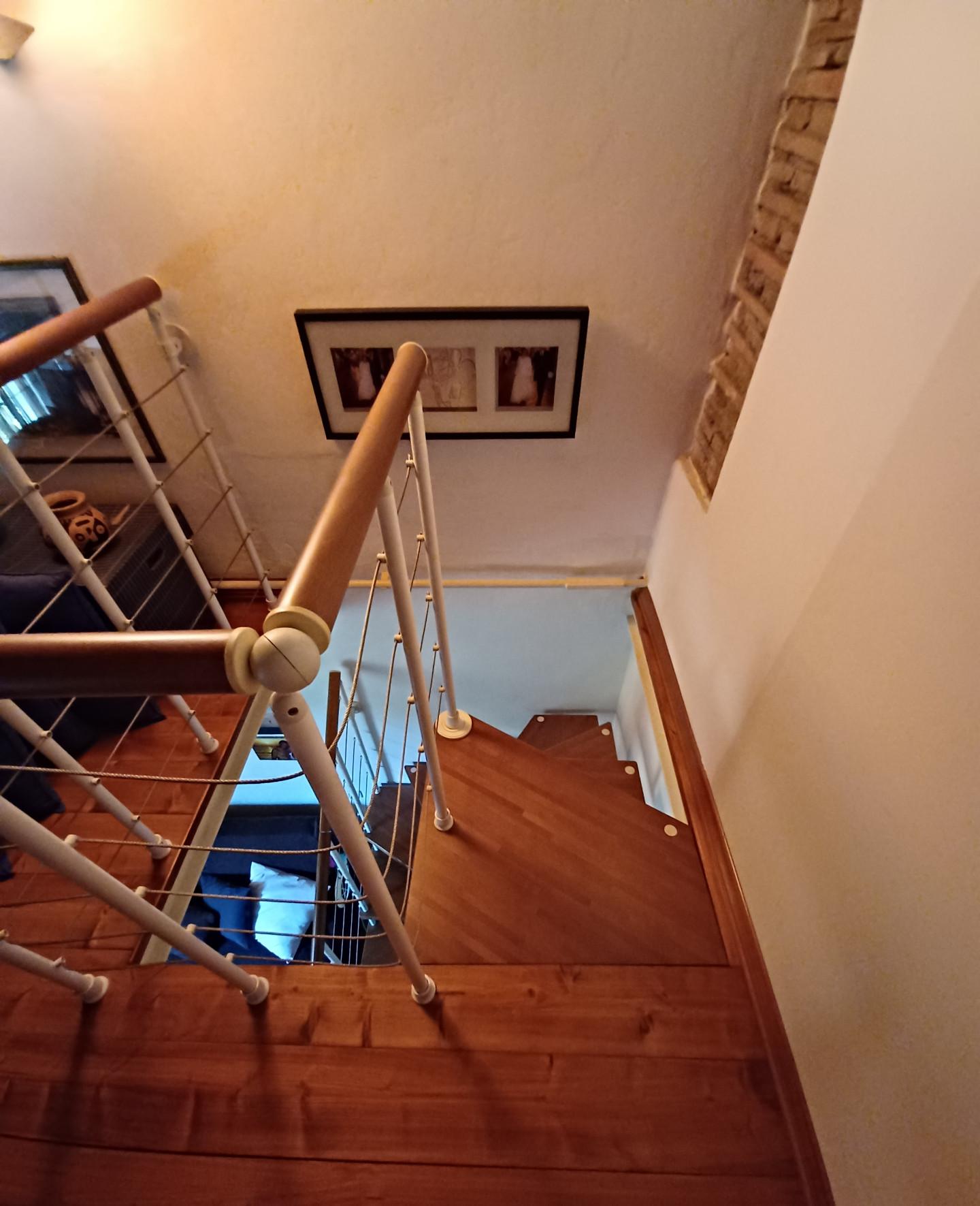 Immagine 50 di Casa colonica in vendita  a Capraia E Limite