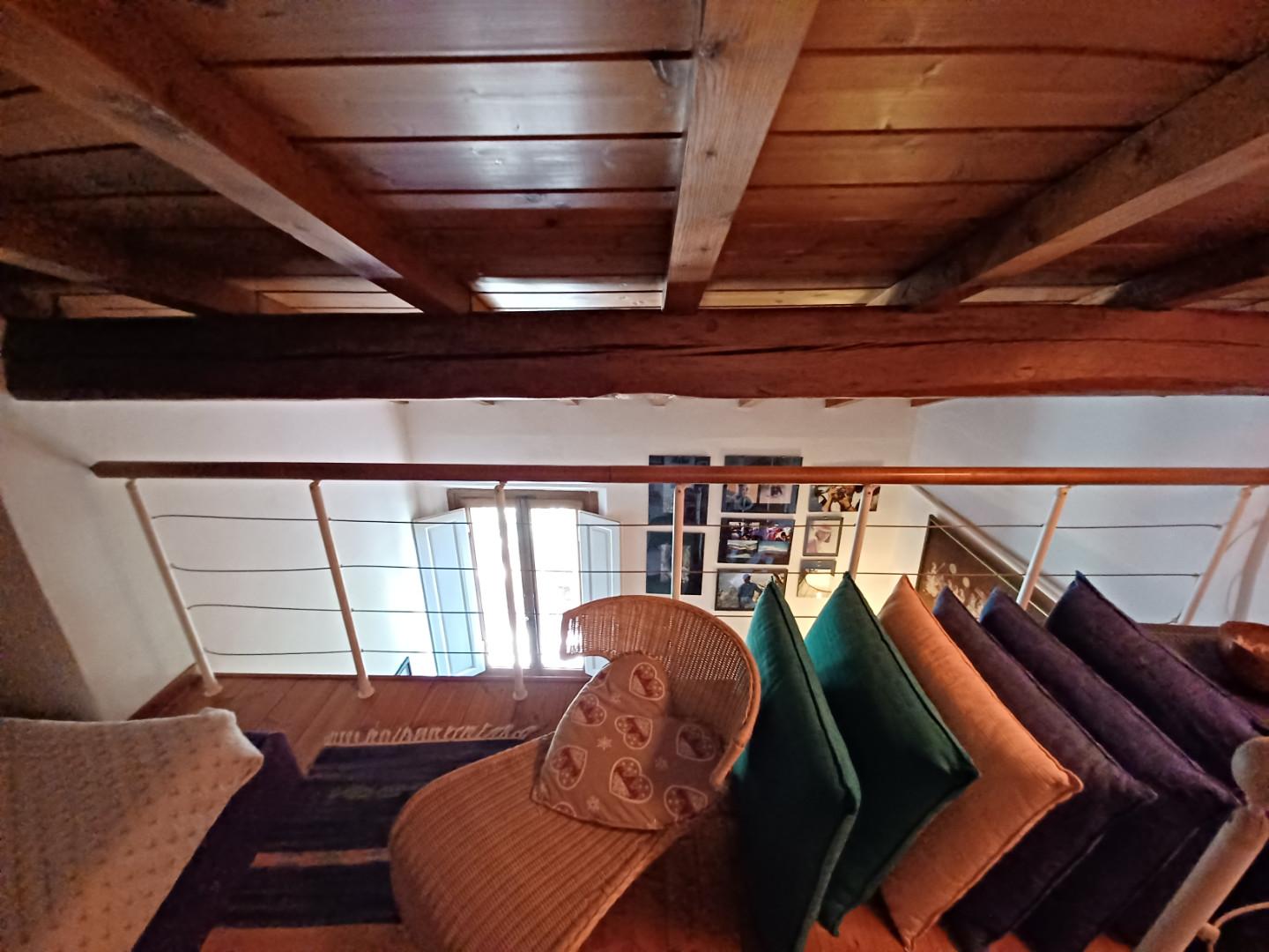 Immagine 49 di Casa colonica in vendita  a Capraia E Limite