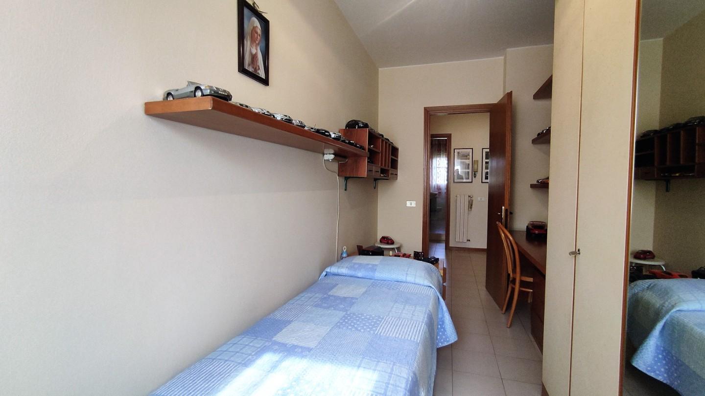 Immagine 36 di Villetta a schiera in vendita  a Fucecchio