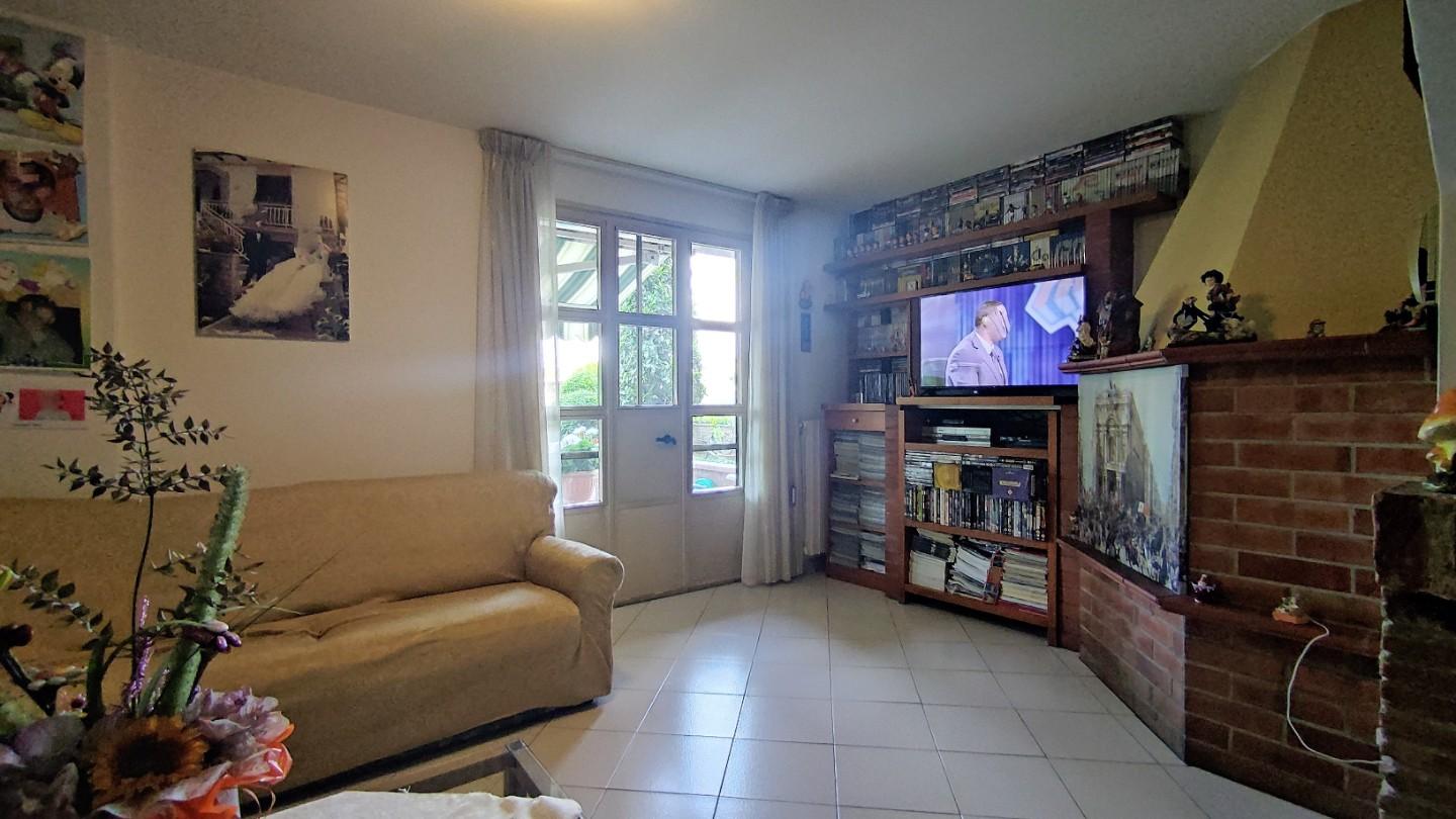 Immagine 4 di Villetta a schiera in vendita  a Fucecchio