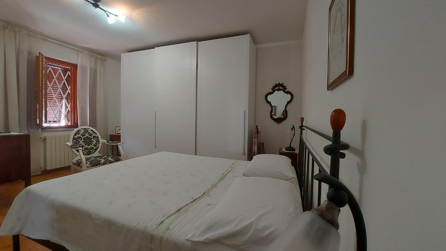 Immagine 16 di Villetta a schiera in vendita  a Campiglia Marittima