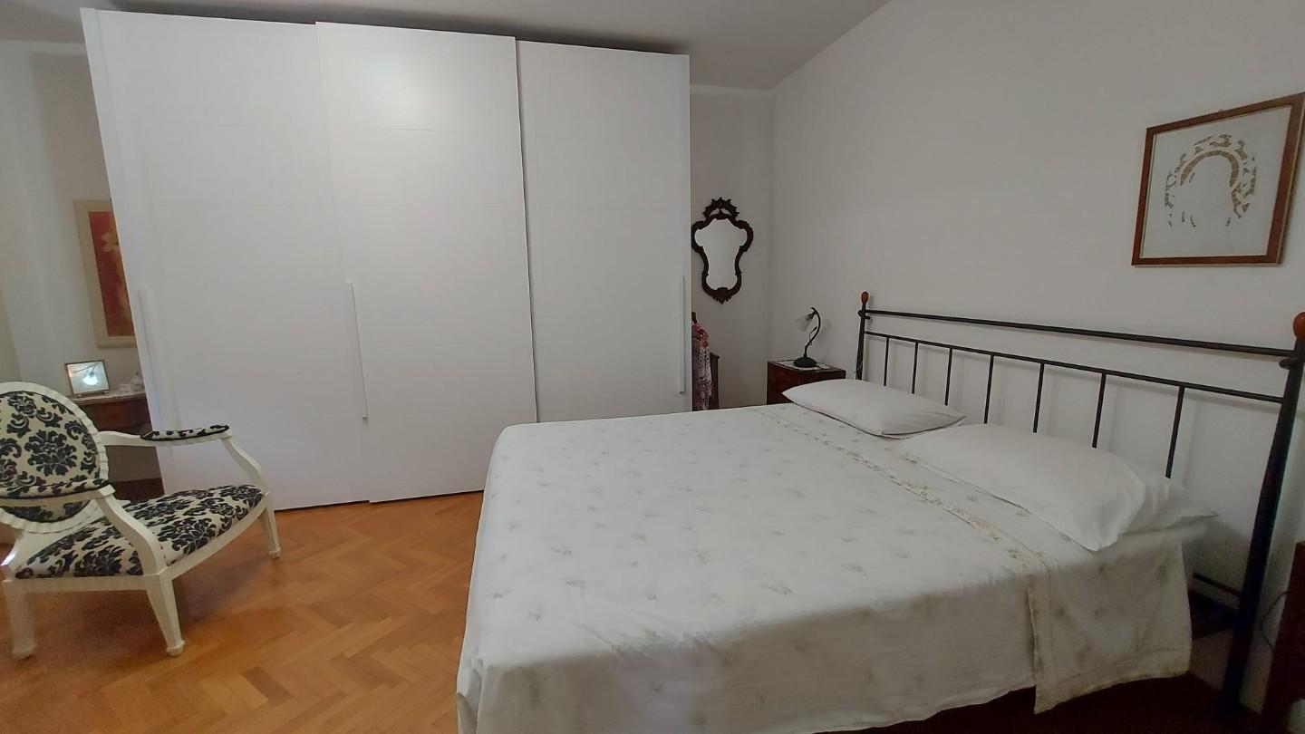 Immagine 14 di Villetta a schiera in vendita  a Campiglia Marittima