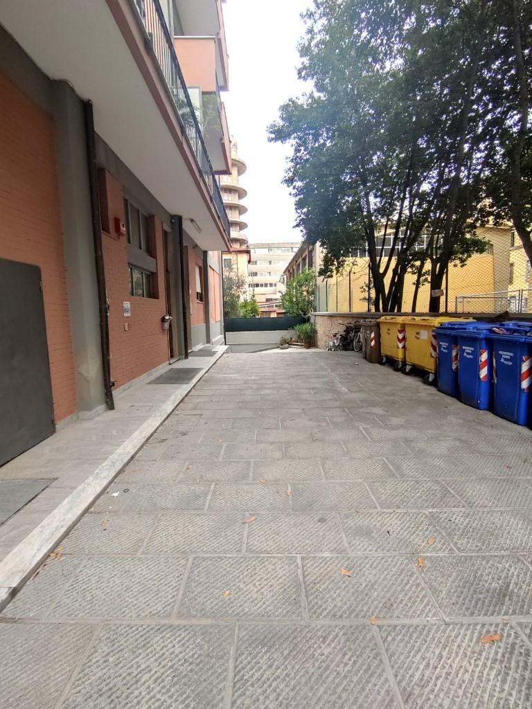 Immagine 26 di Appartamento in vendita  a Massa