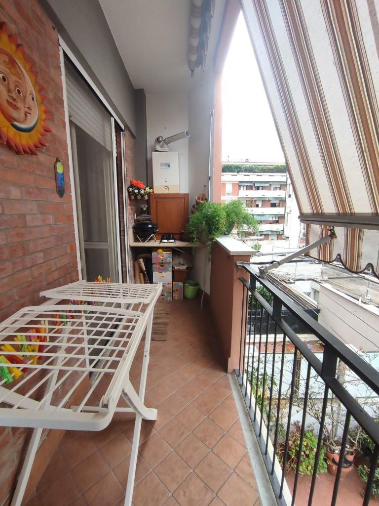 Immagine 20 di Appartamento in vendita  a Massa