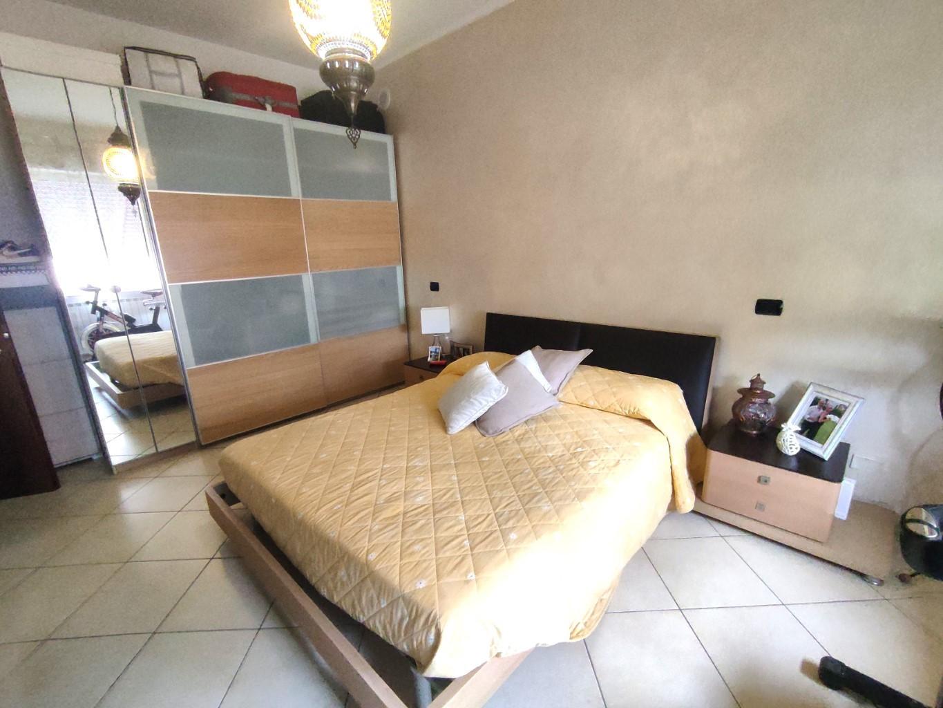 Immagine 7 di Appartamento in vendita  a Massa