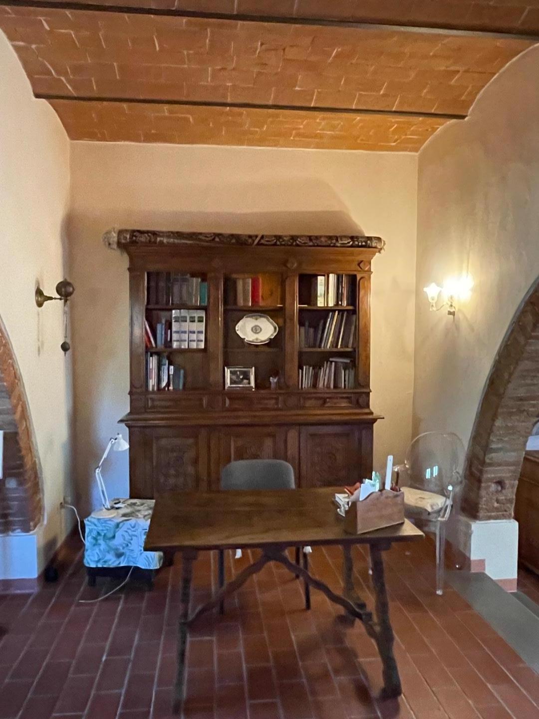 Immagine 12 di Rustico / casale in vendita  a San Giuliano Terme