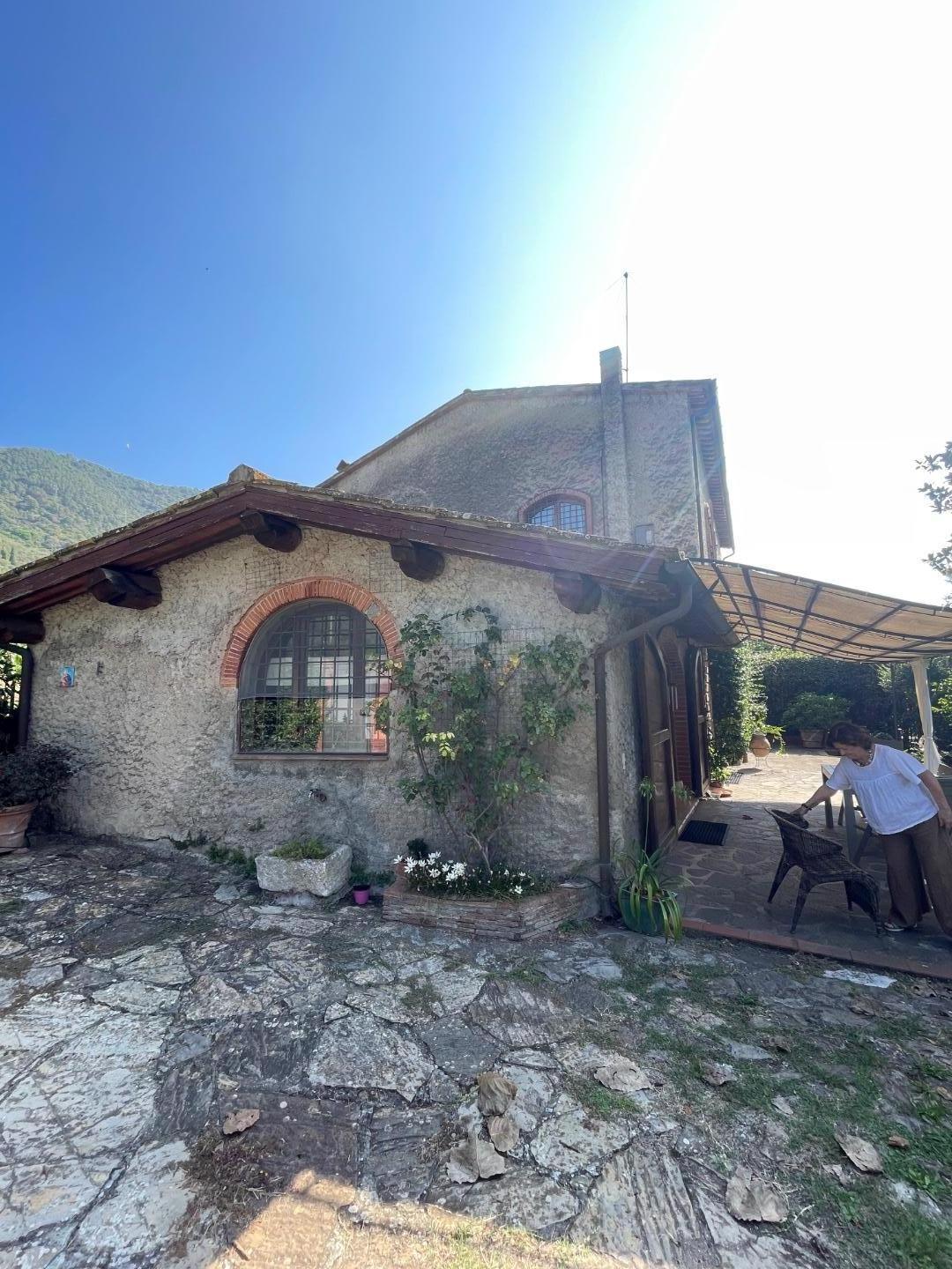 Immagine 3 di Rustico / casale in vendita  a San Giuliano Terme