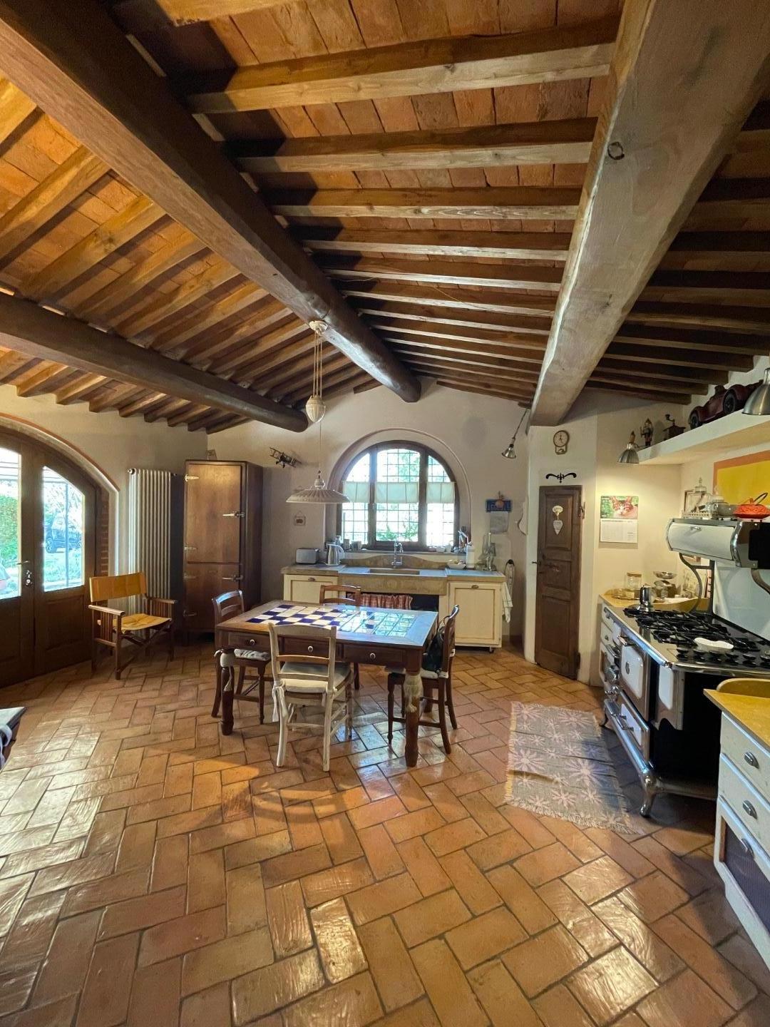 Immagine 7 di Rustico / casale in vendita  a San Giuliano Terme