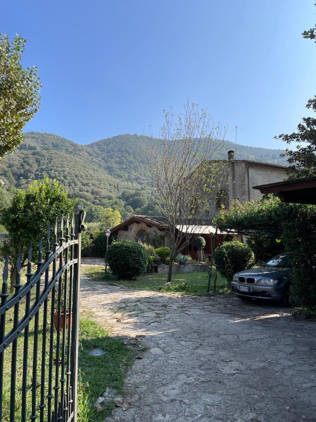Immagine 2 di Rustico / casale in vendita  a San Giuliano Terme